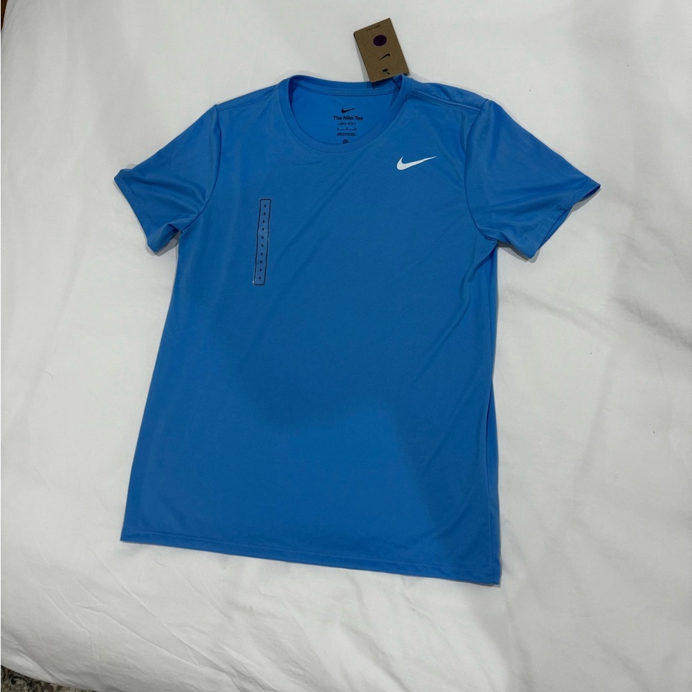 The Nike Tee Dri Fit